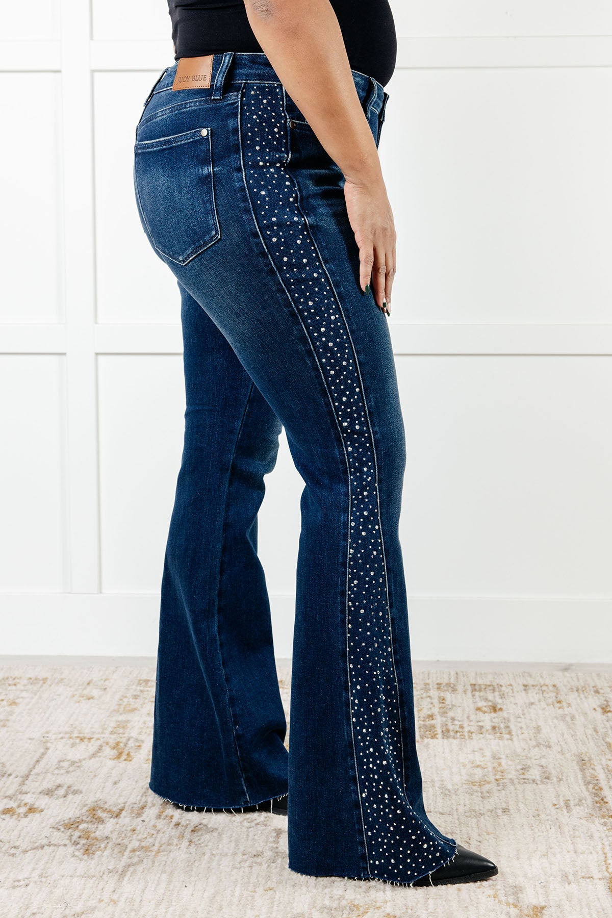 Judy Blue Shannon Mid Rise Rhinestone Detail Flare Jeans Jeans