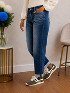 Judy Blue Simply Yours Boyfriend Jeans