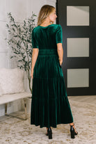 One Eleven North Softest Touch Velvet Tiered Emerald Green Dress Womens