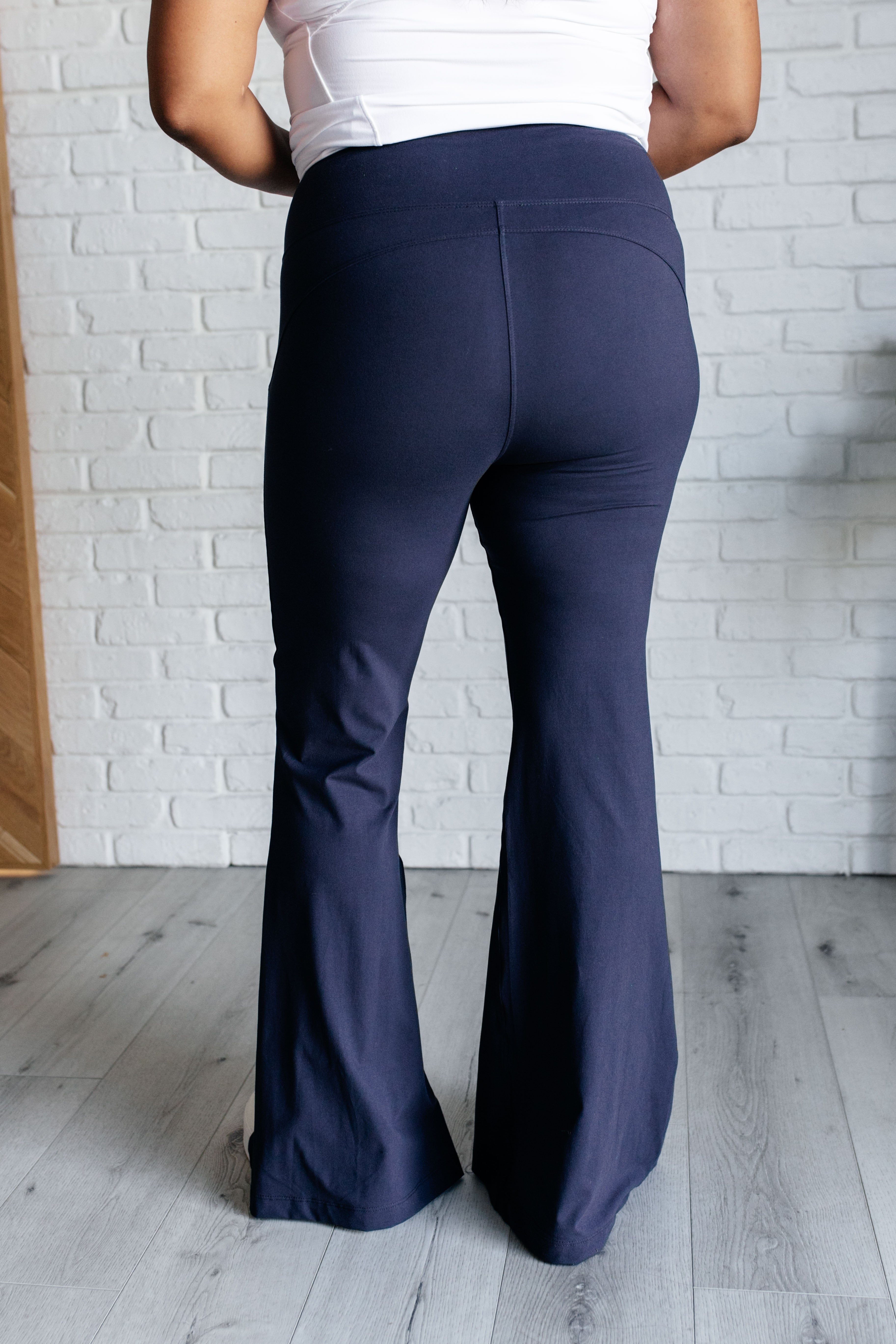 Rae Mode Stamina Stride Flare Leggings in Navy Ave Shops