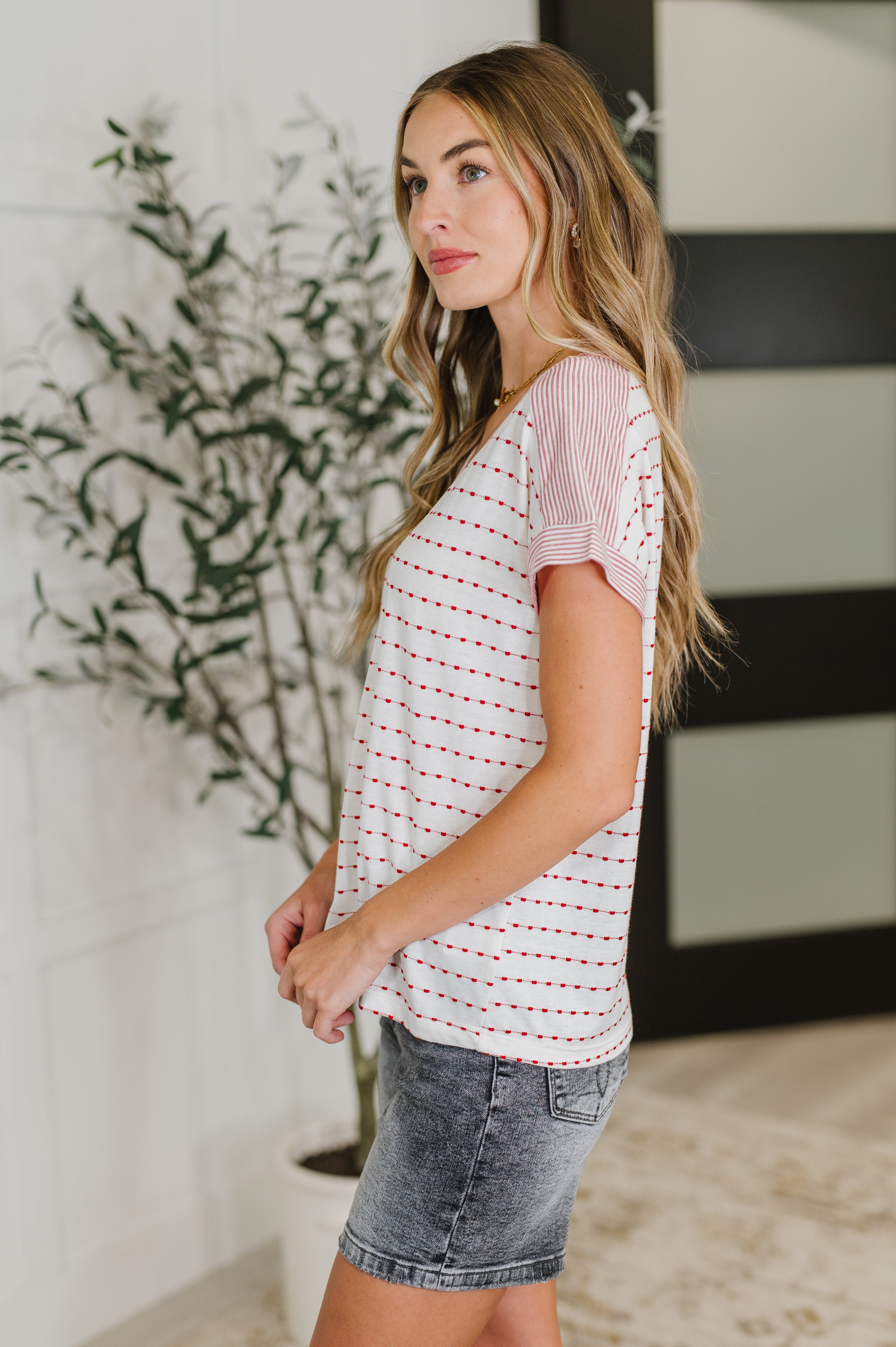 Staccato Stitched with Love V-Neck Top in Ivory and Red Womens