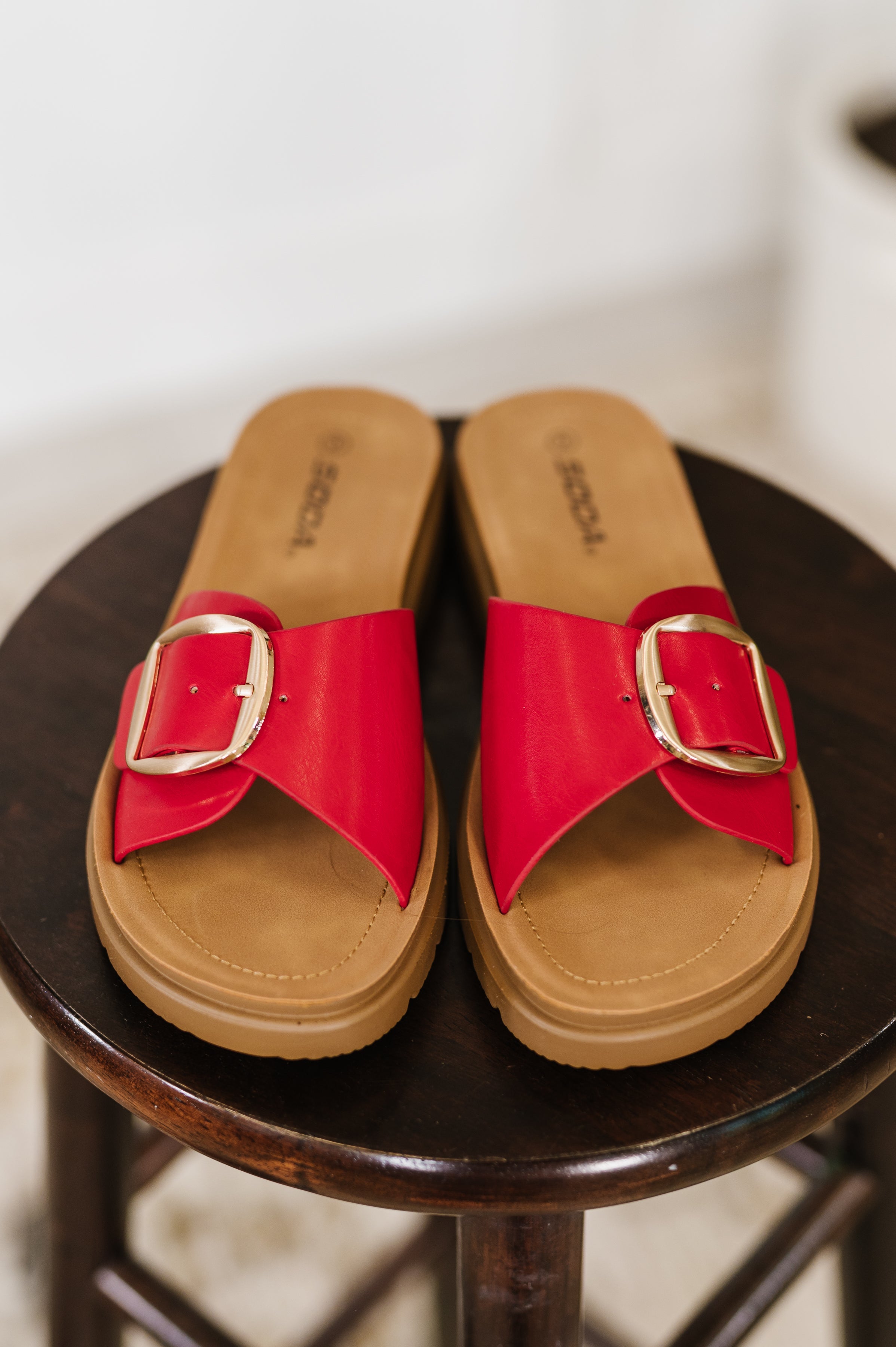 Strawberry Slip on Slide in Delight Red Womens