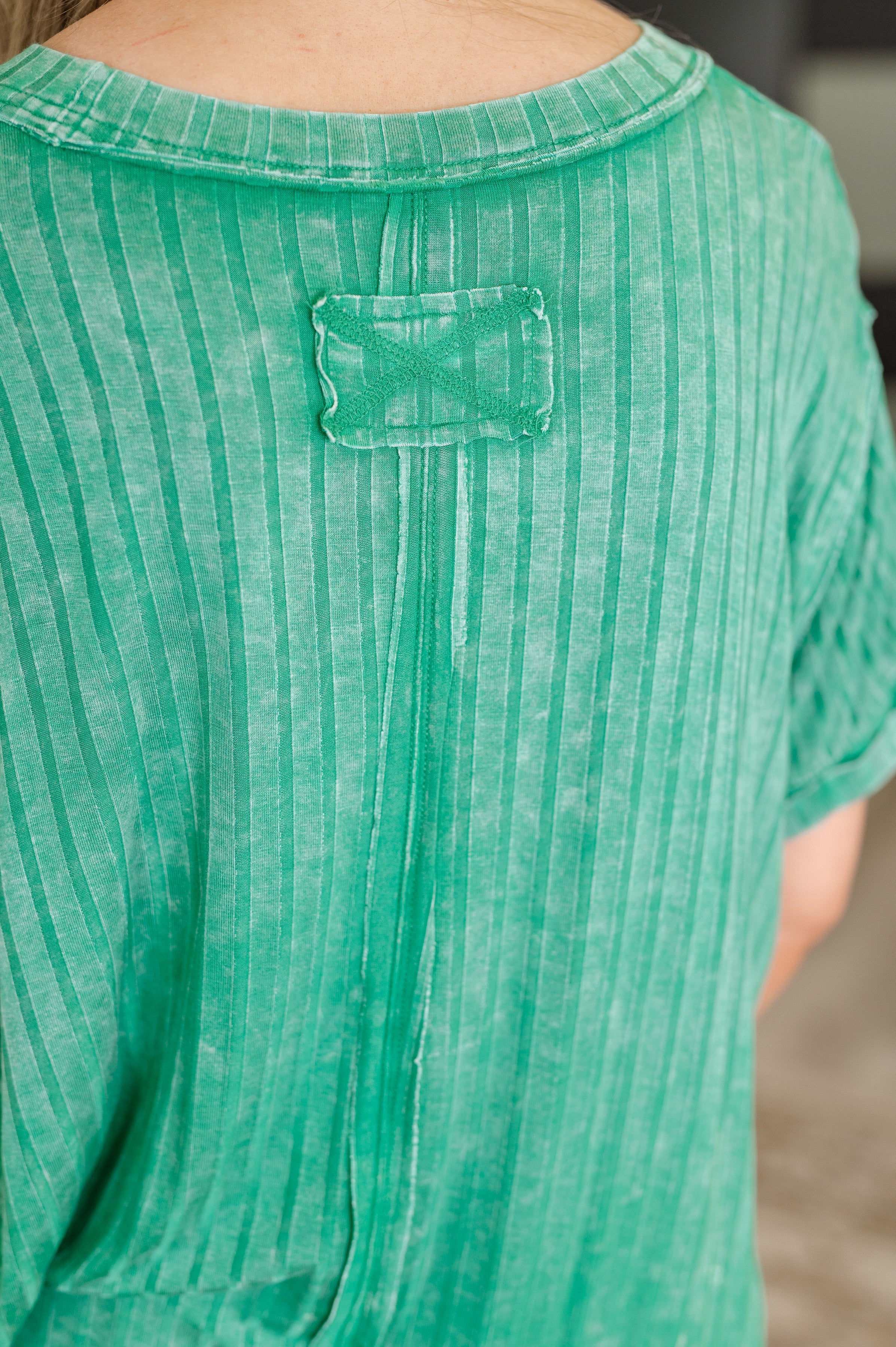 Zenana Sunday's Bestie Mineral Wash Top in Kelly Green Womens