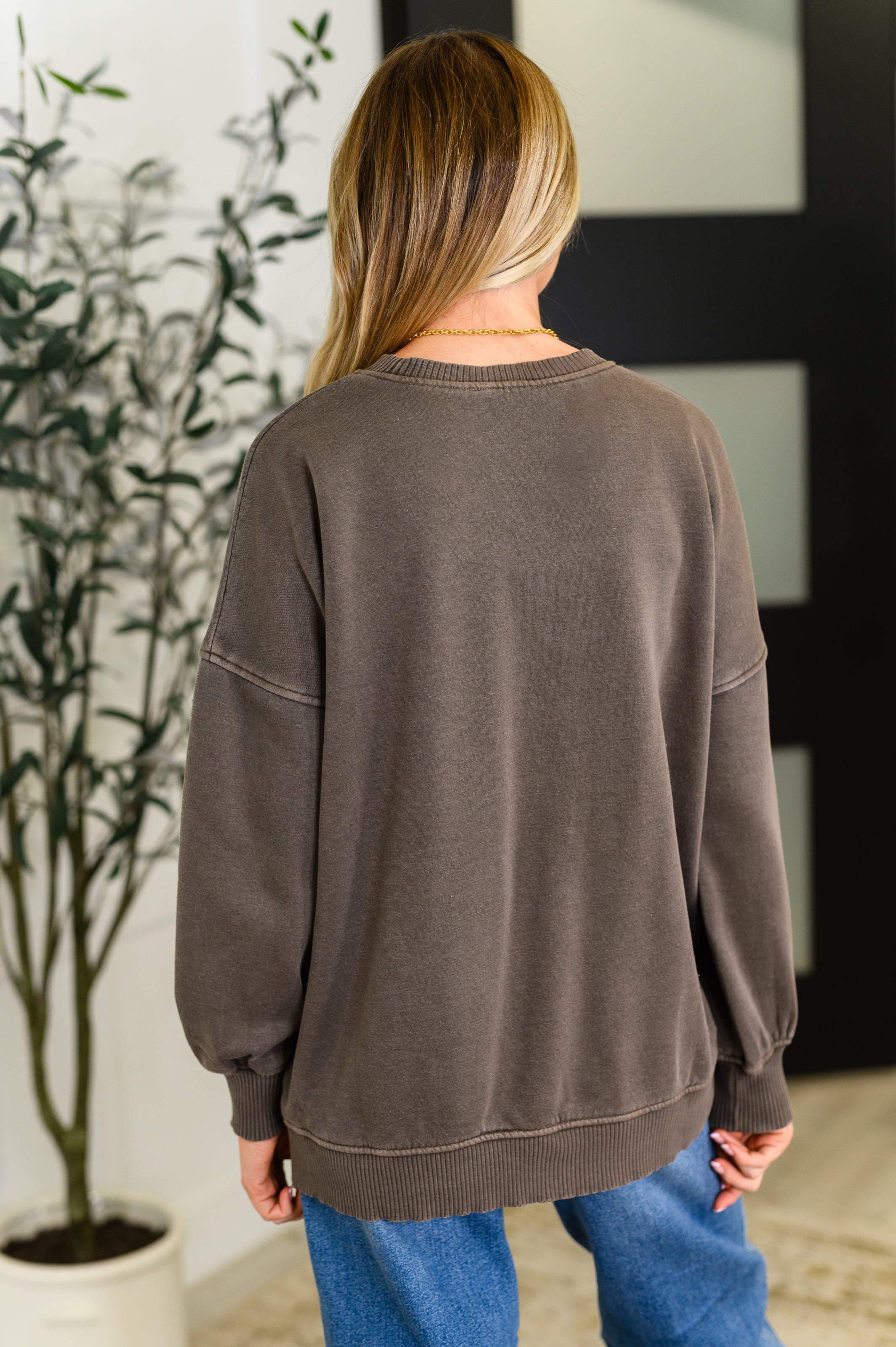 Talk Cozy to Me Stepped Hem Pullover in Brown Womens