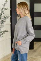 Zenana Talk Cozy to Me Stepped Hem Pullover in Sleet Womens