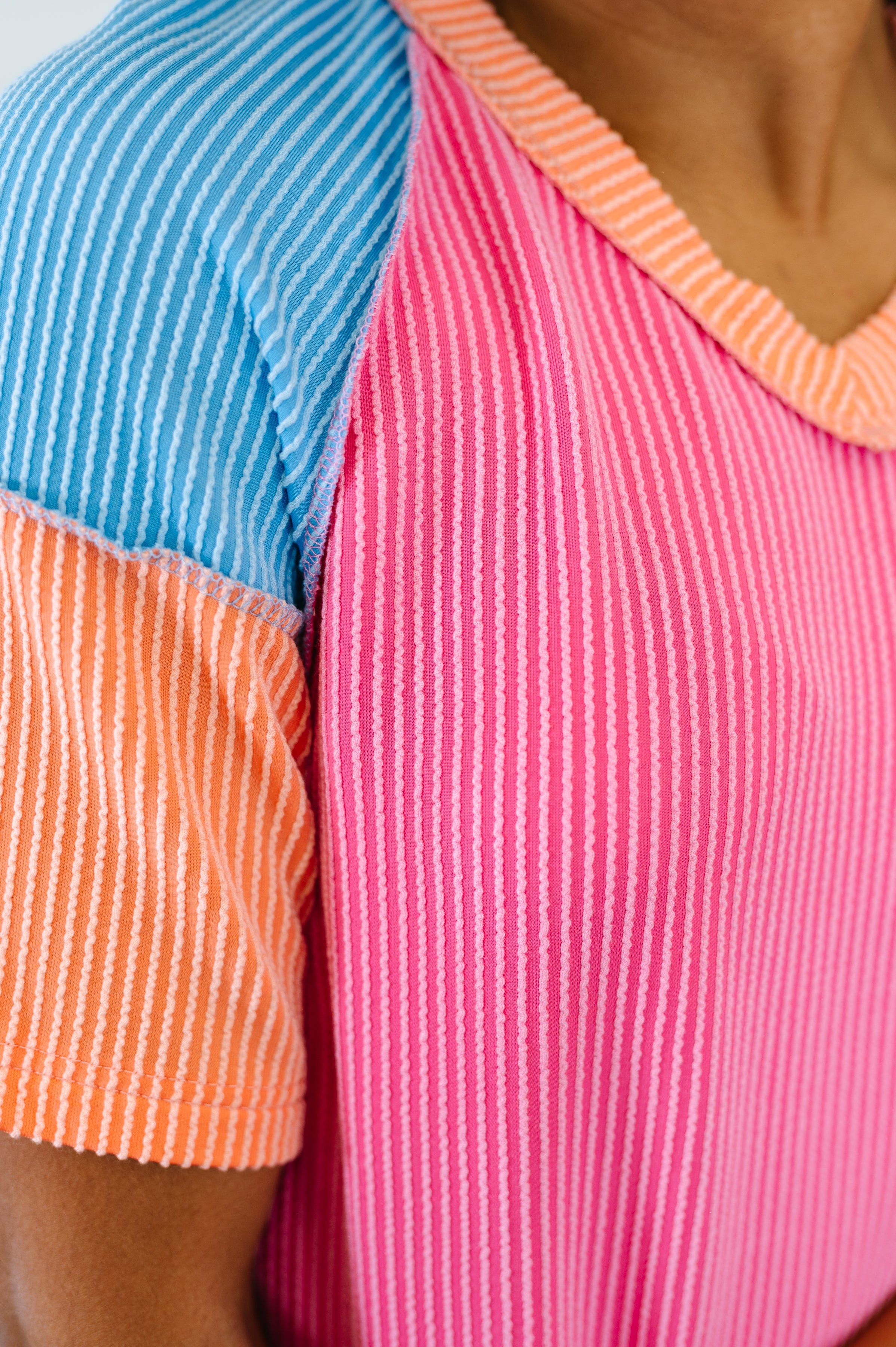 One Eleven North Textured Tones Color Block Top Womens