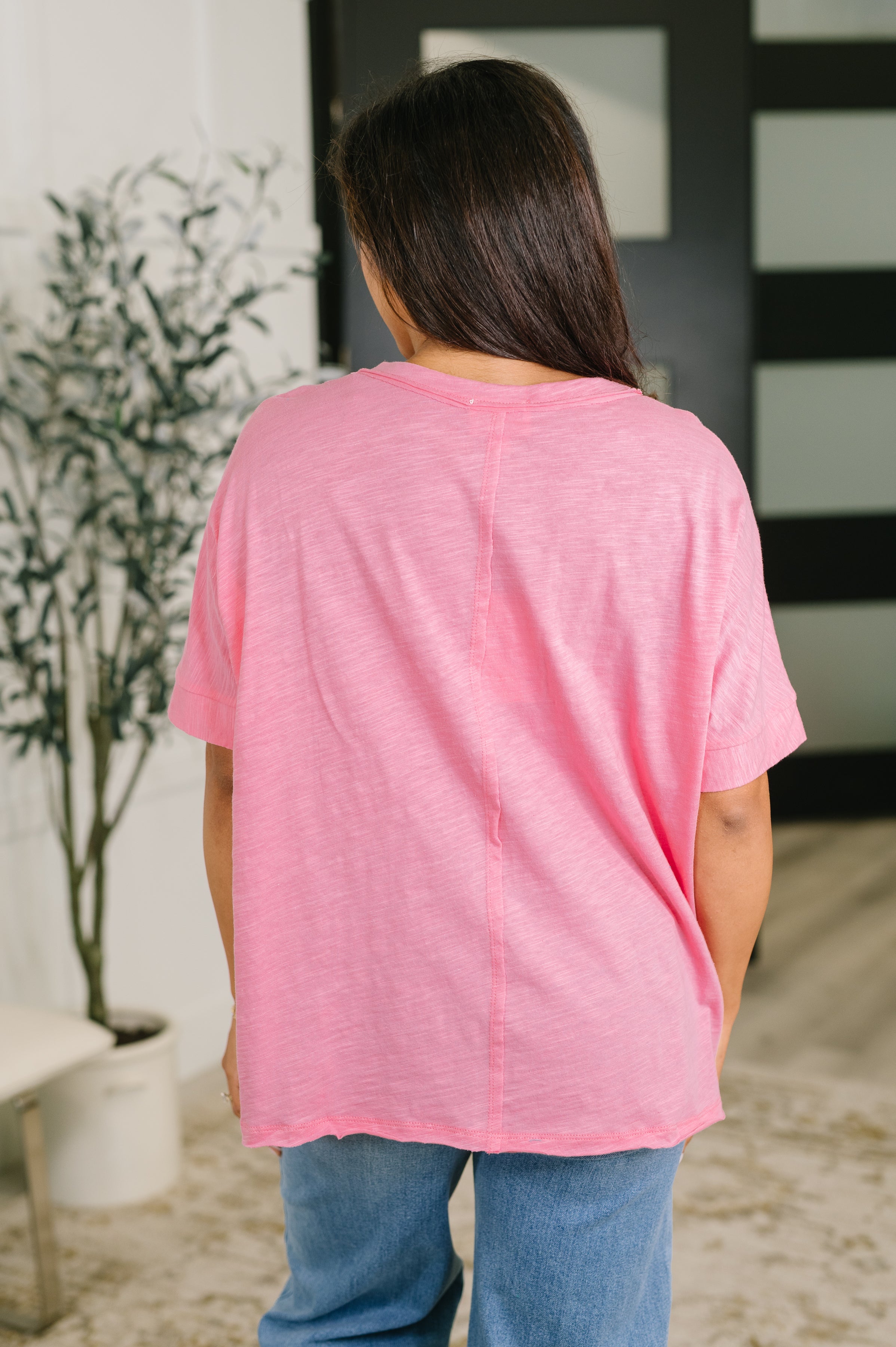 The Layback Relaxed Basic Tee in Pink Womens