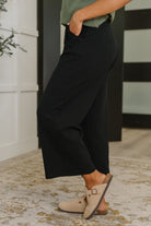 Honey Mark Thyme Culottes in Black Womens