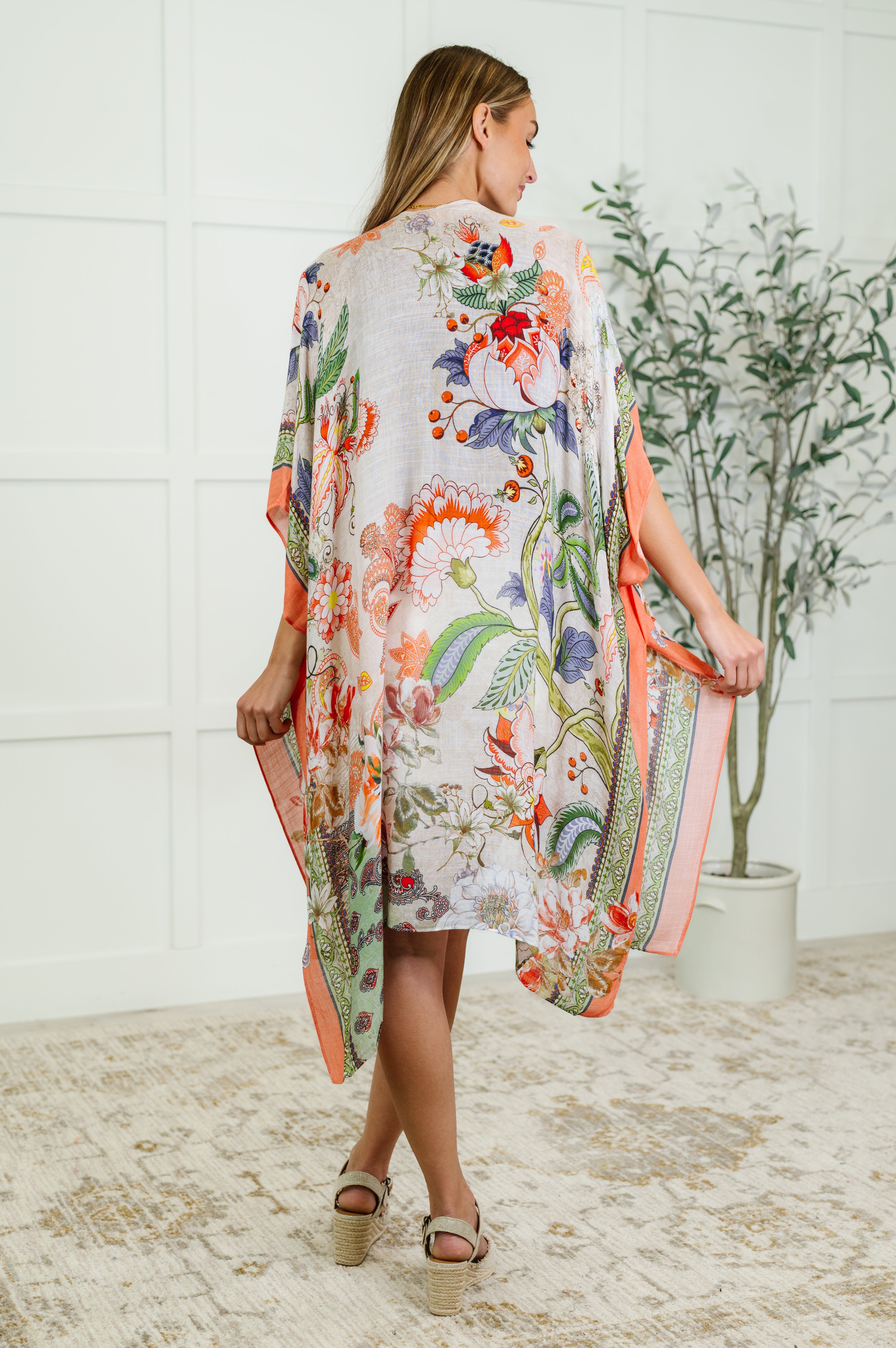 Urbanitsa Tide to Me Open Front Kimono Womens