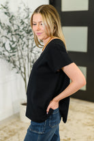 Andree by Unit Top Shelf Basic V-Neck Ribbed Tee in Black Womens