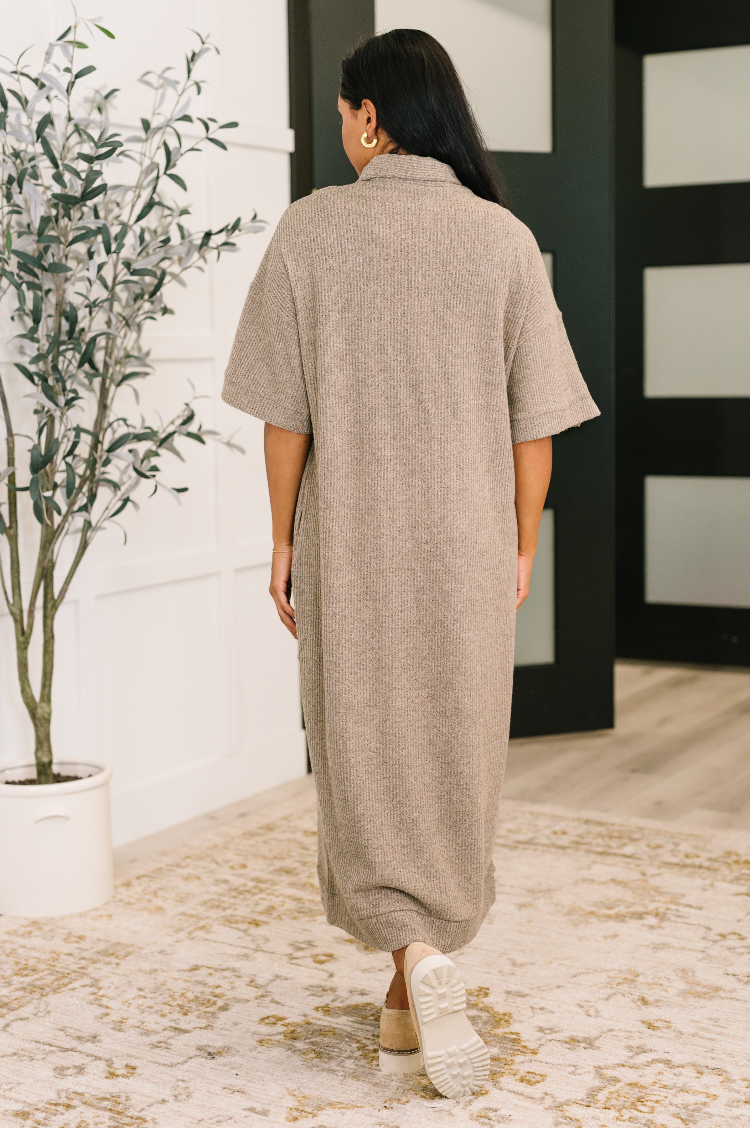 Dear Scarlett Travel Envy Ribbed Knit Dress in Light Coco Womens