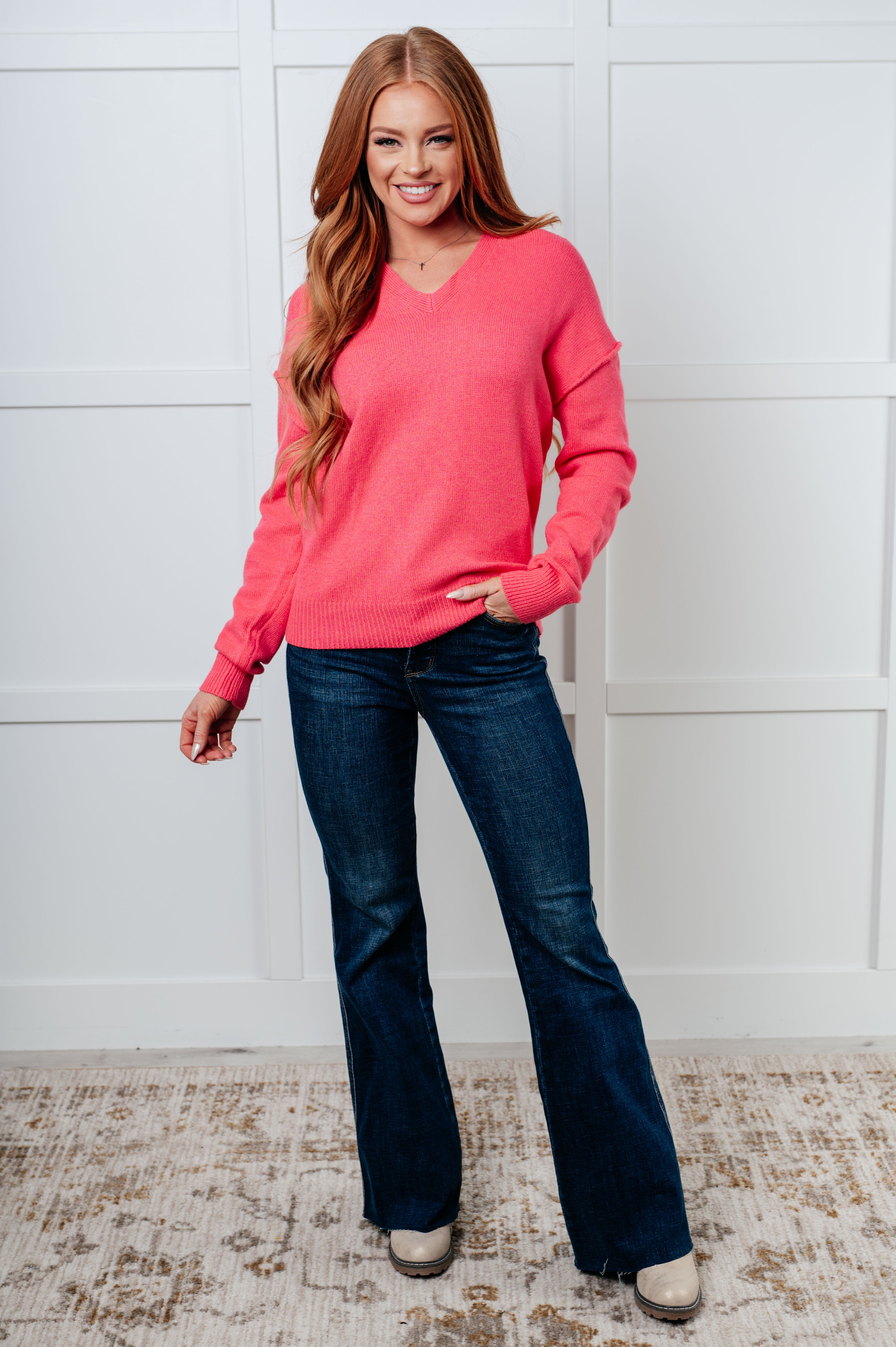 One Eleven North Very Understandable V-Neck Sweater in Pink Shirts & Tops