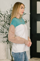 One Eleven North Walk in Central Park Ribbed Knit Color Block Pullover Womens