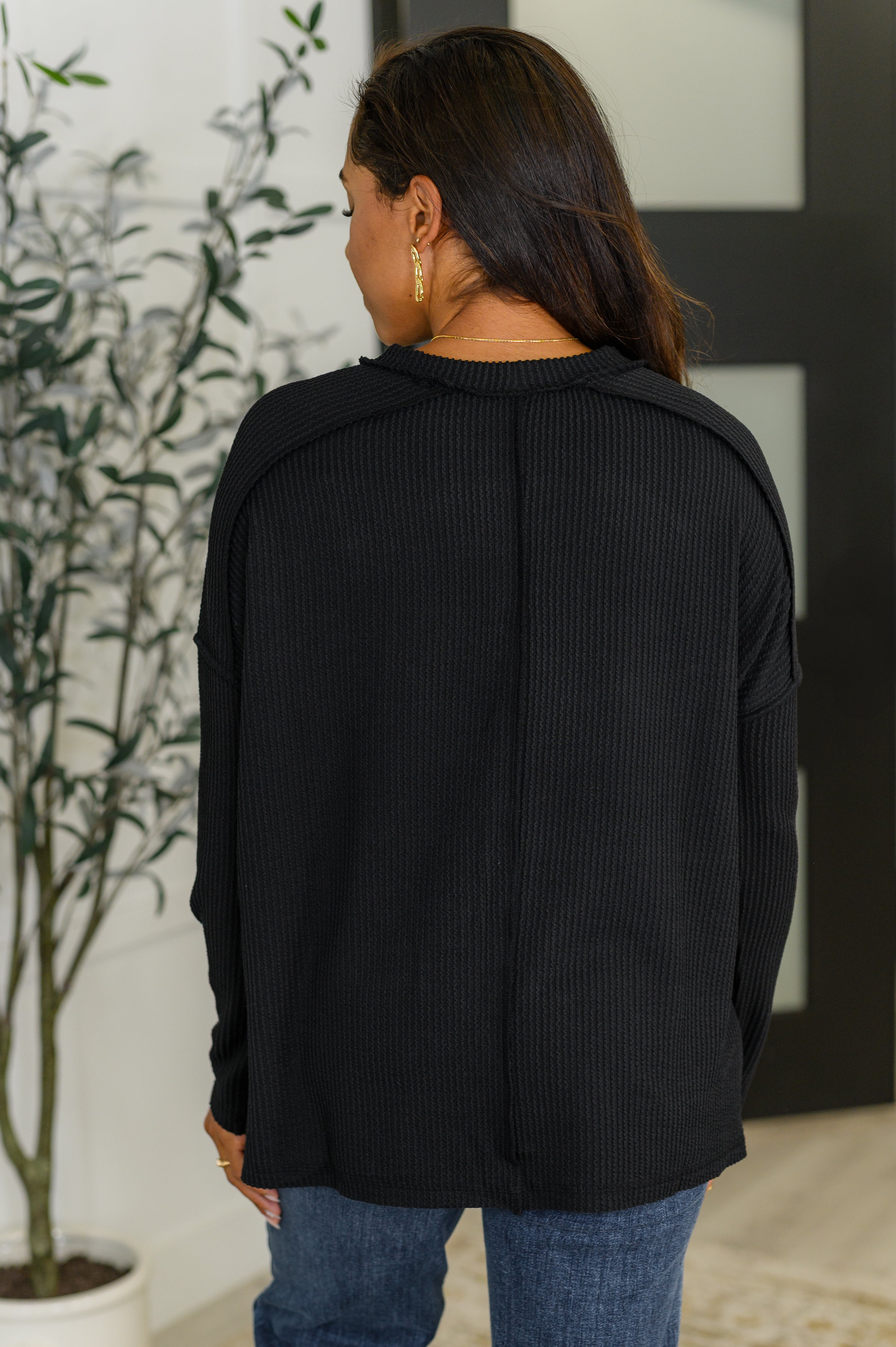 Zenana Wander & Rest Cable Ribbed Knit Drop Shoulder Top in Black Womens