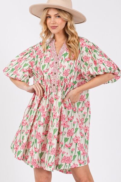 SAGE + FIG Pink Floral Half Button Notched Puff Sleeve Dress