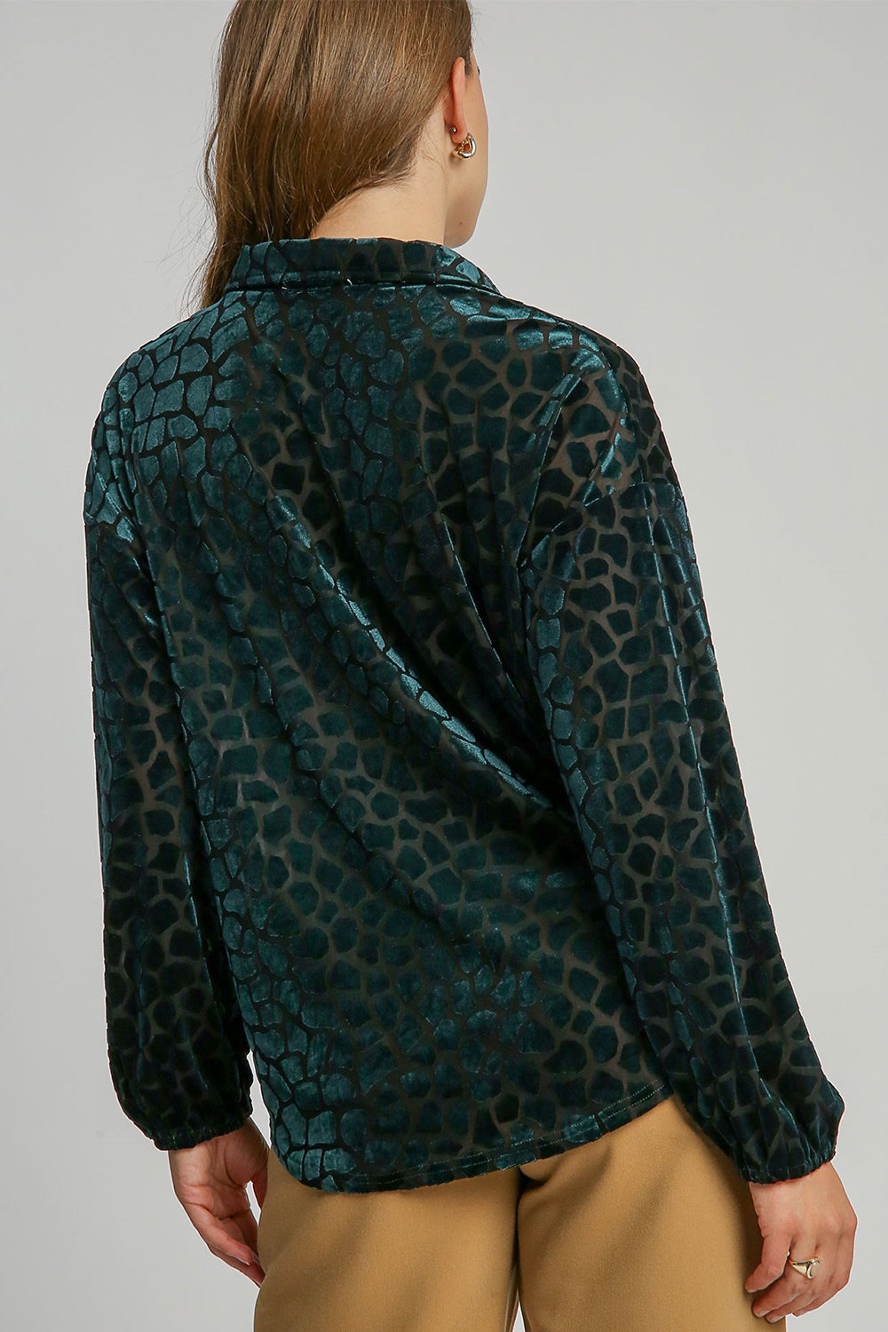 Umgee Animal Print Button Up Velvet Blouse in Hunter Green