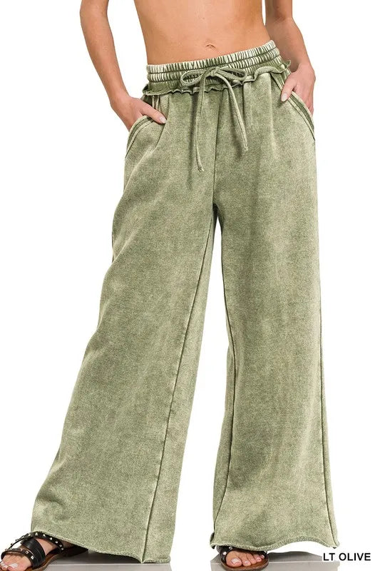 Zenana Full Size Acid Wash Fleece Drawstring Sweatpants with Pockets Zenana Full Size Acid Wash Fleece Drawstring Sweatpants with Pockets