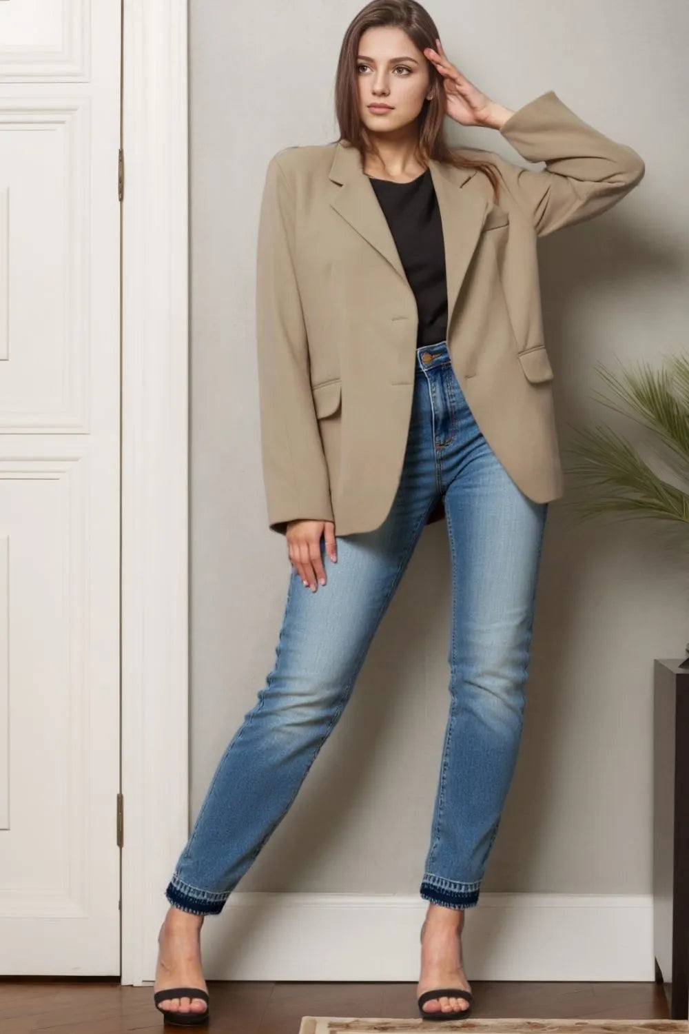 Judy Blue Medium Washed Mid Rise Rigid Magic Release Hem Jeans