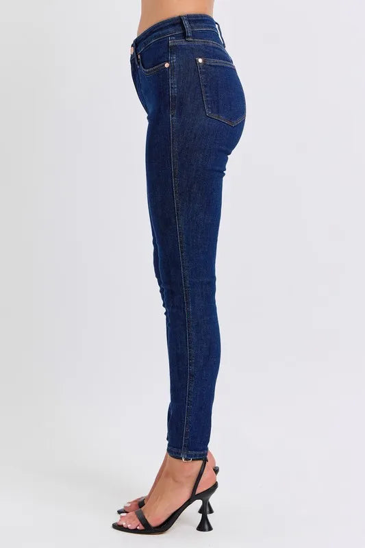 Judy Blue Mid Rise Tummy Control Classic Skinny Jeans