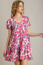 Umgee Cream Mix Abstract Print Pleat Detail Short Sleeve V-Neck Tiered Dress Plus Size CREAMMIX