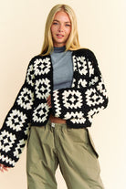 Davi & Dani White & Black Two Tone Flower Square Crochet Open Front Cardigan