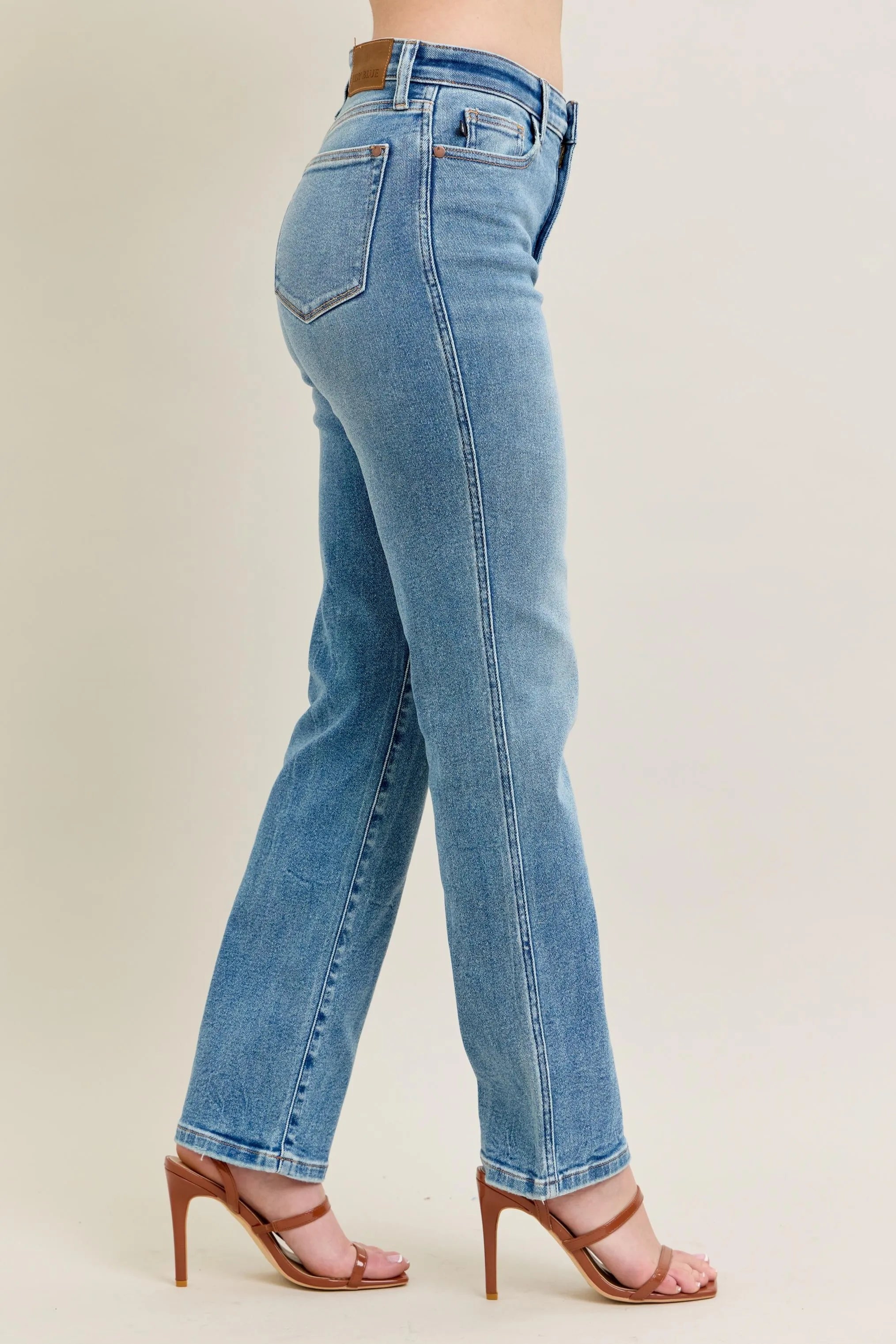 Judy Blue High Waisted Vintage Straight Jeans