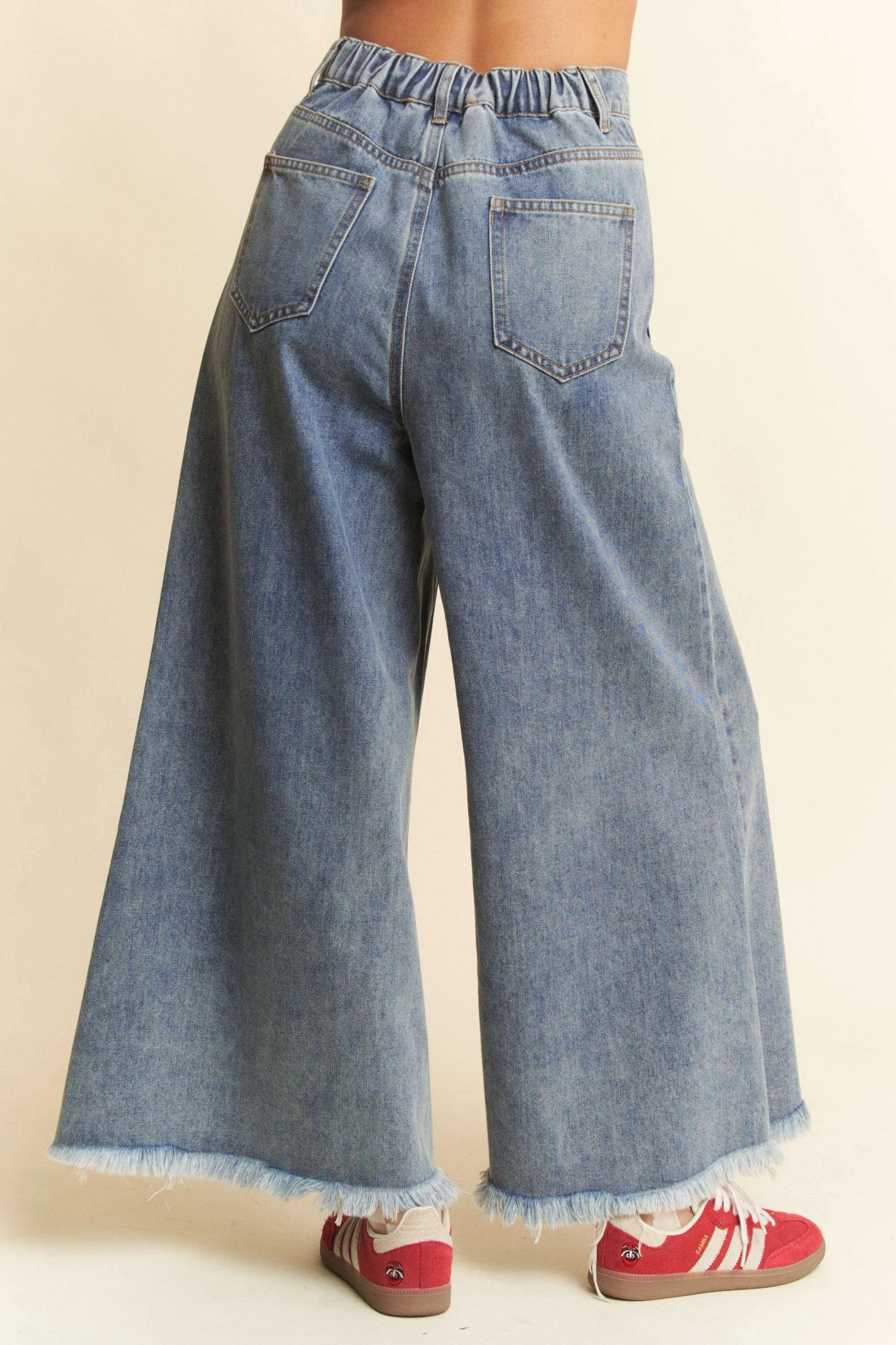 Davi & Dani Patch Pocket Wide Leg Culotte Jeans