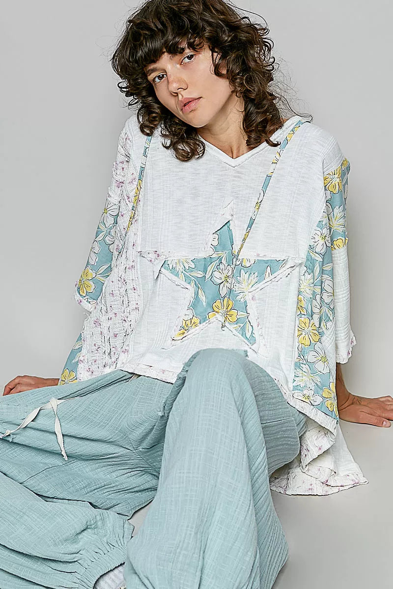 POL Off White Floral Star Patch Hooded Blouse with Lace Contrast Detail