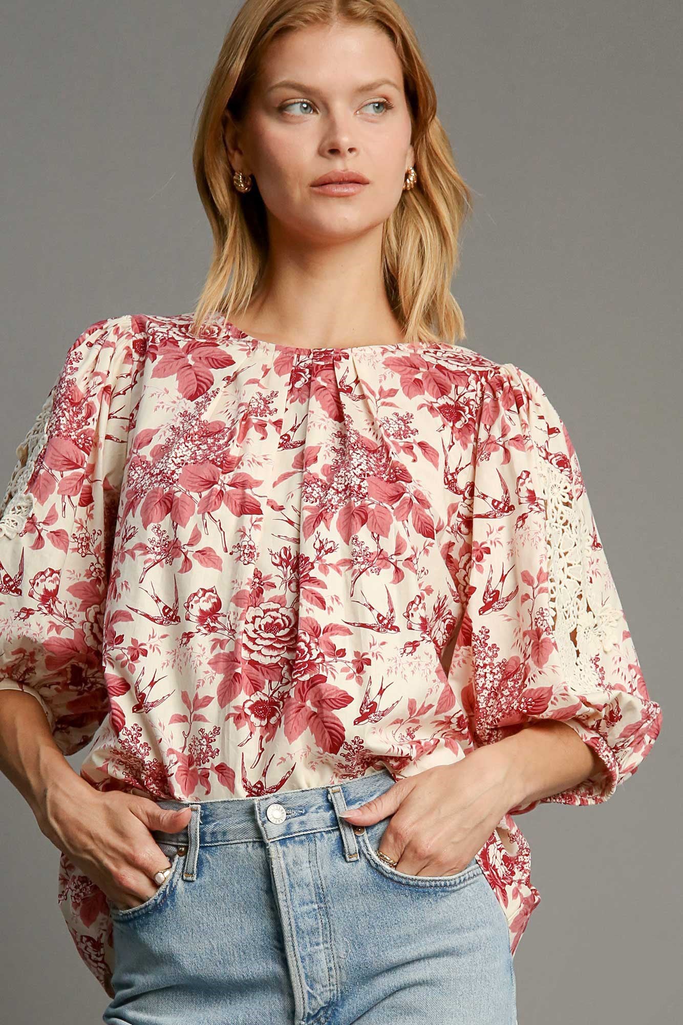 Umgee Floral Pleated Detail Lace Trim Sleeve Blouse in Pink Pink Mix Shirts & Tops