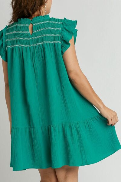 Umgee Jade Green Smocked Contrast Stitching Ruffle Cap Sleeve Round Neck Dress P