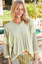 POL Pistachio High-Low Contrast V-Neck Top Pistachio