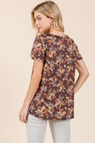 BOMBOM Chocolate Lightweight Floral Round Neck Short Sleeve T-Shirt