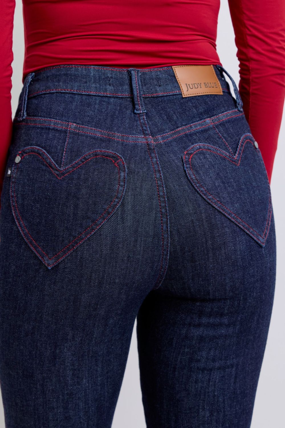 Judy Blue Dark Washed Heart Shaped Back Pockets Skinny Jeans Trendsi