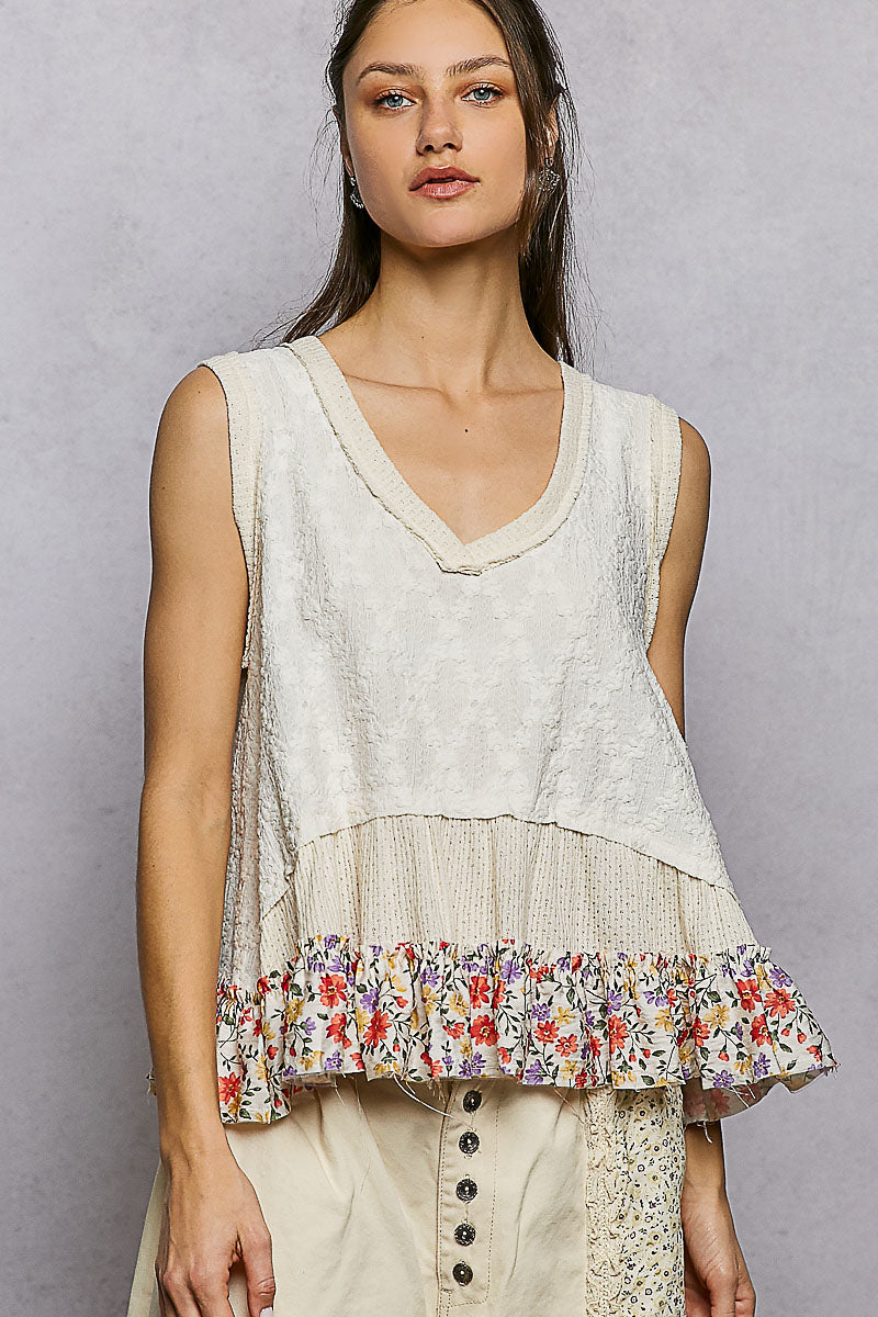 POLCream Floral Print V-Neck Textured Tank