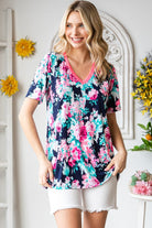 Heimish Floral V-Neck Short Sleeve T-Shirt NAVY NEONPINK