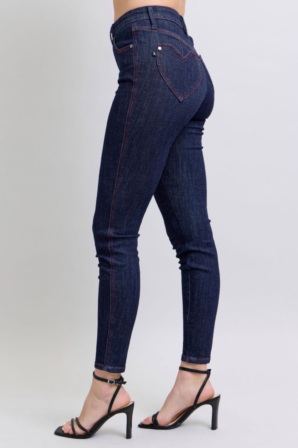 Judy Blue Dark Washed Heart Shaped Back Pockets Skinny Jeans Trendsi