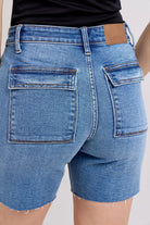 Judy Blue Mid Rise Bermudas Denim Shorts W/ Back Flap Pockets