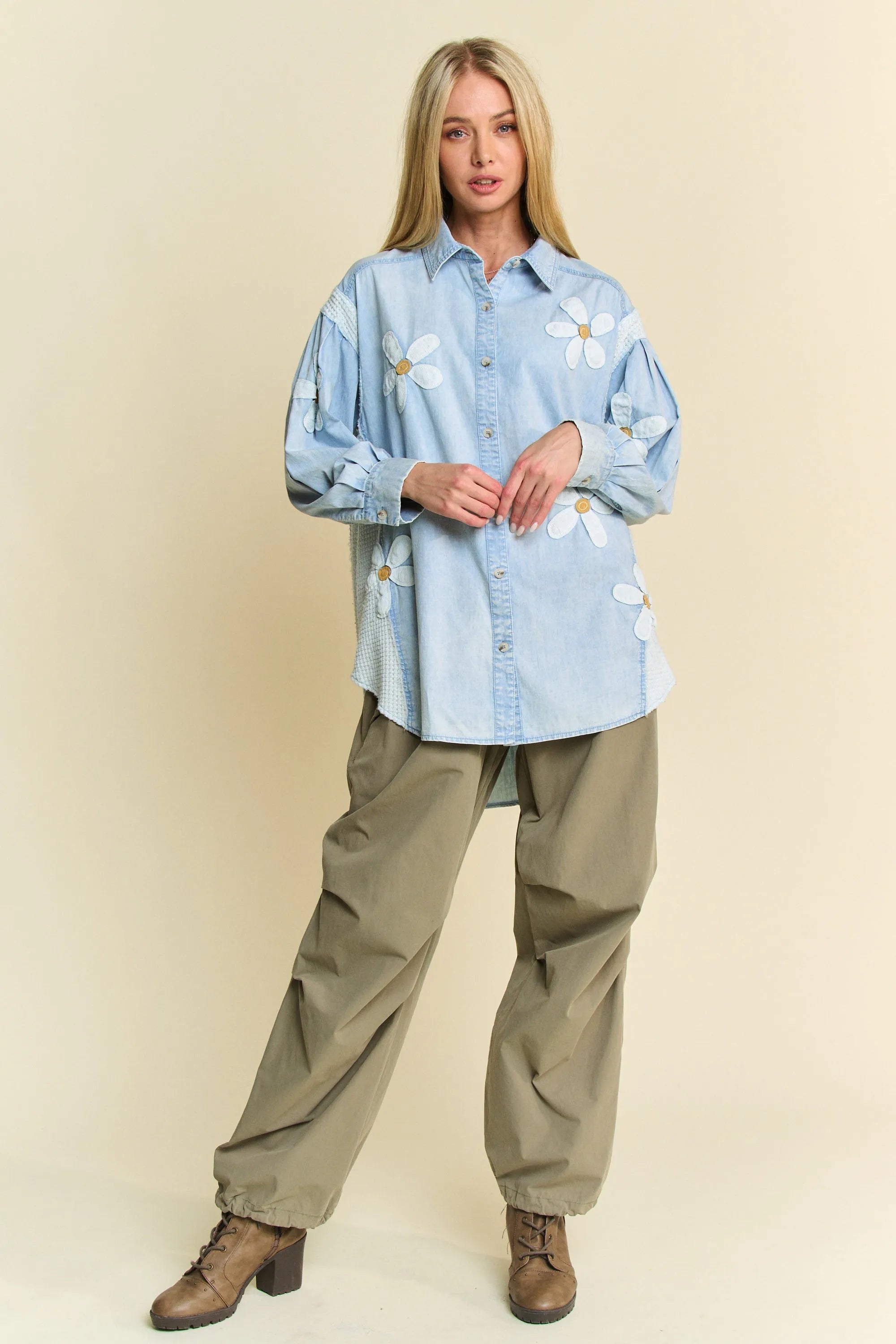 Davi & Dani Lightweight Denim Washed Daisy Patch Waffle Knit Shirt