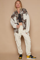 POL Contrast Sleeves Button Down Floral Jacquard Shirt in Beige Trendsi