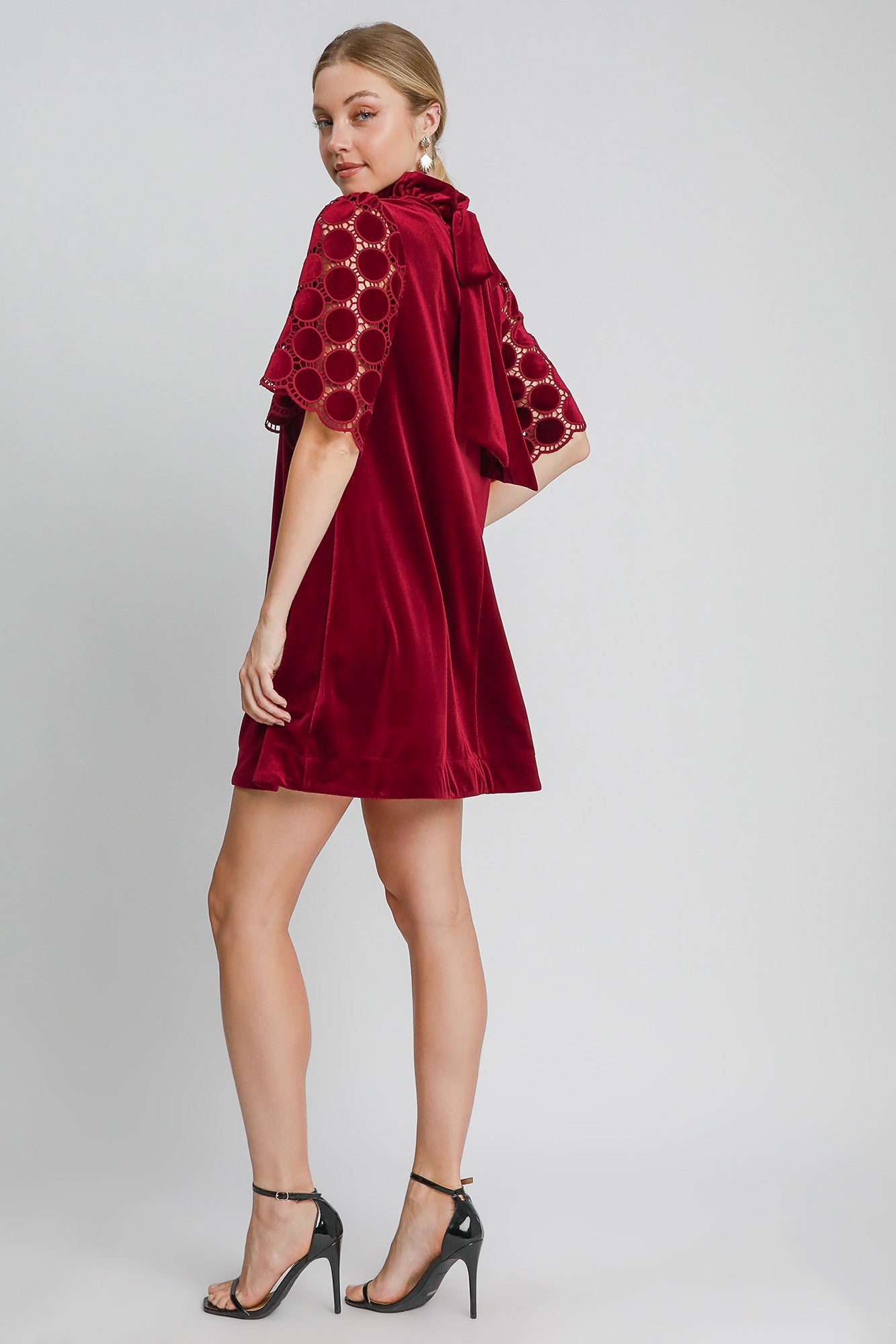 Umgee Burgundy Dotted Lace Half Sleeve Mock Neck Back Tie Velvet Dress Dresses