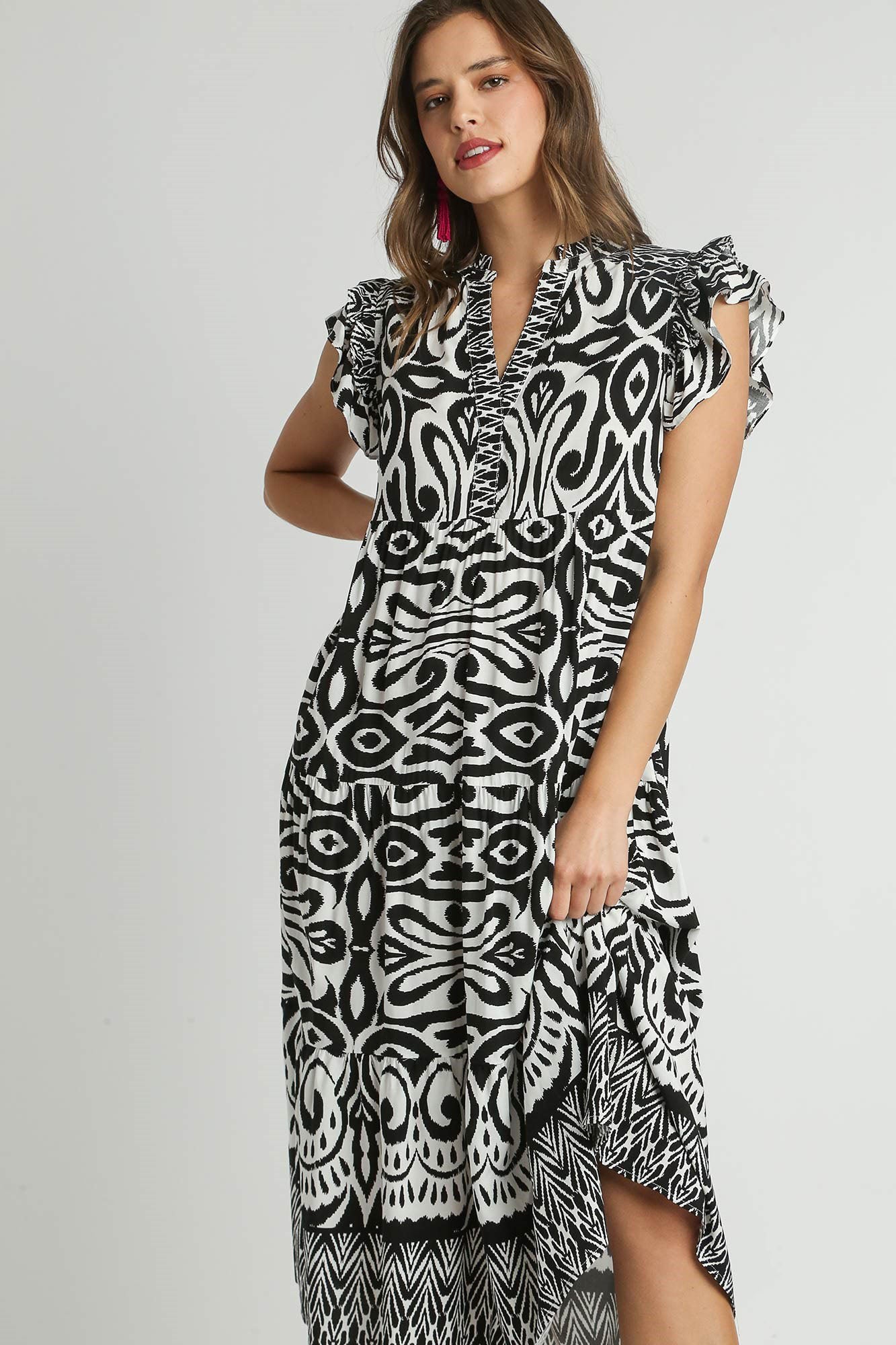 Umgee Black Two Tone Border Print Ruffle Cap Sleeve Midi Dress Black
