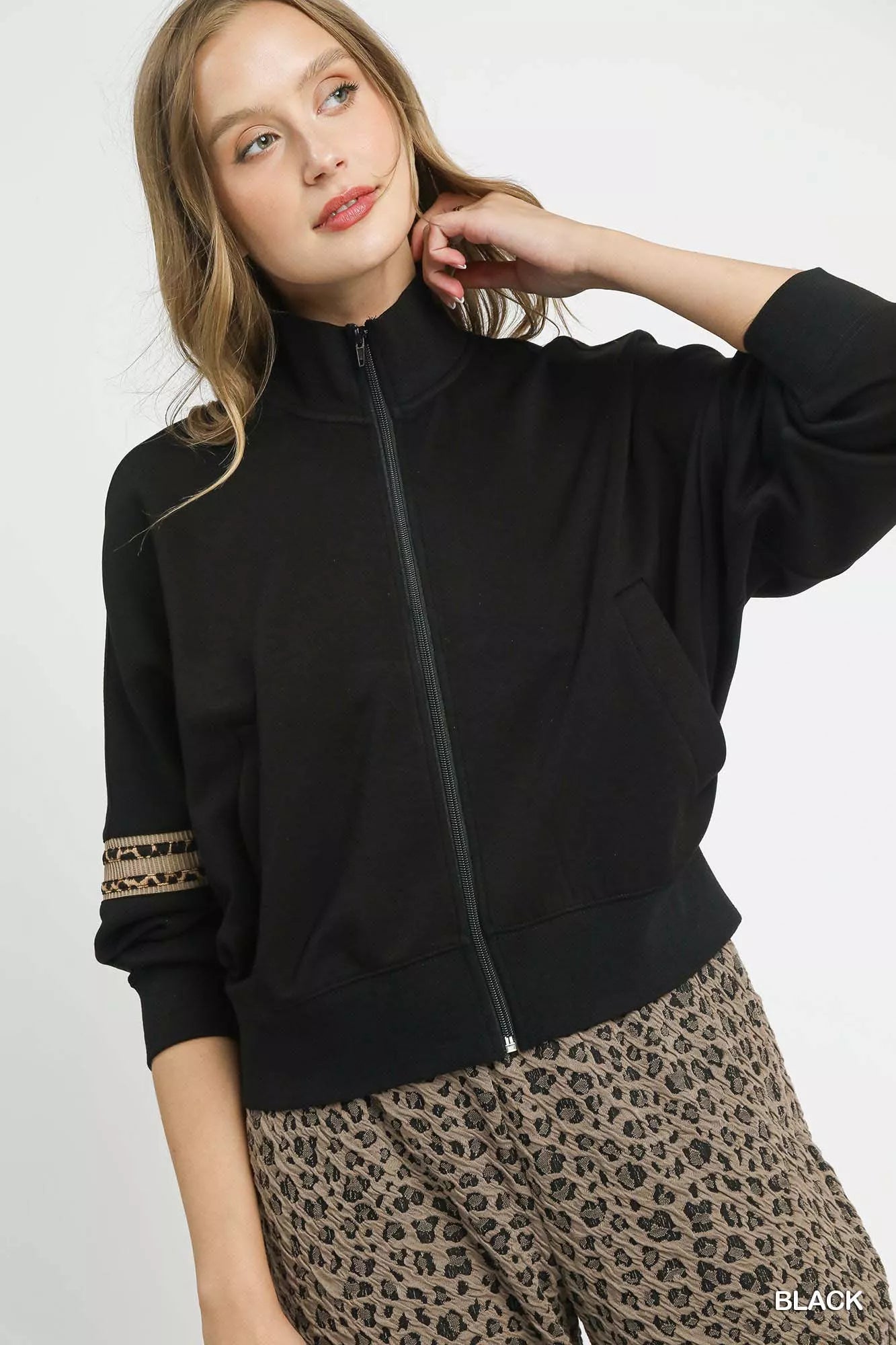 Umgee Black Zipper Up Cropped Jacket with Leopard Trim