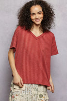 POL Terra-cotta Ribbed Knit V-Neck Short Sleeve T-Shirt with Side Slit TERRA COTTA
