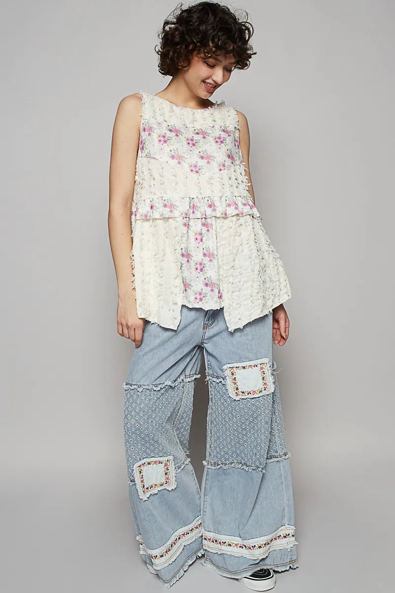 POL Ivory Floral Textured Woven Round Neck Sleeveless Blouse