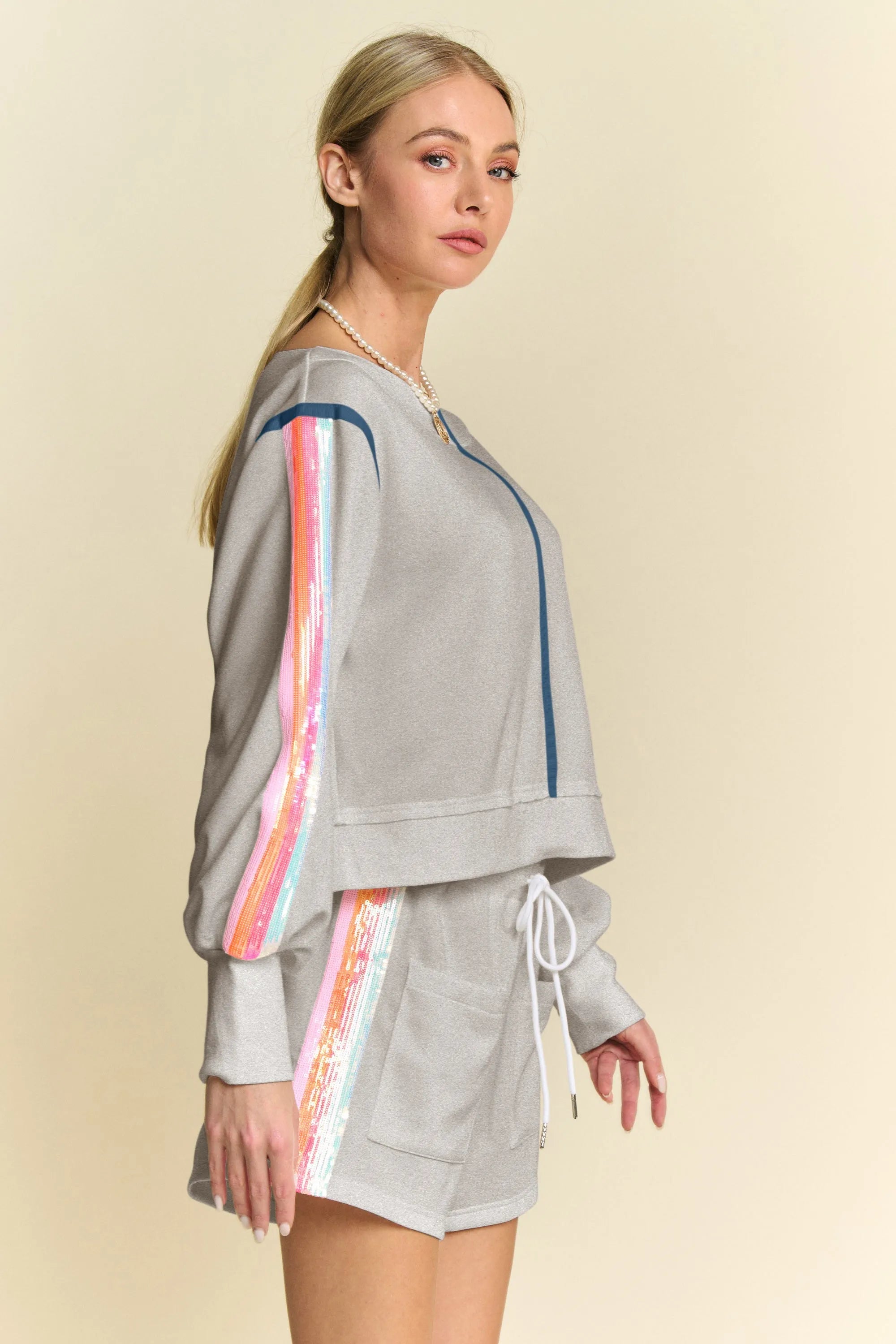 Davi & Dani Gray Sequin Stripe Long Sleeve Top And Short Set