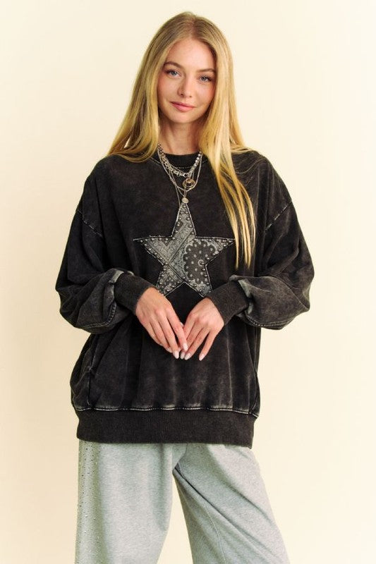 Davi & Dani Stud Star Patch Acid Washed Sweatshirt Trendsi