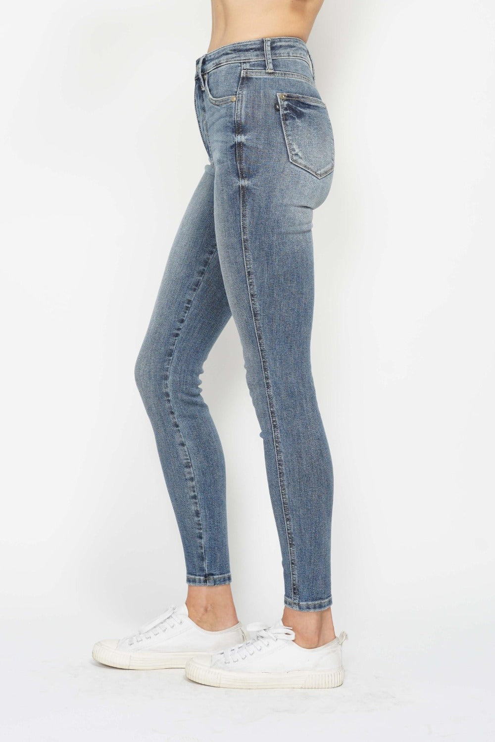 Judy Blue Medium Washed Tummy Control Contrast Wash Skinny Jeans Trendsi