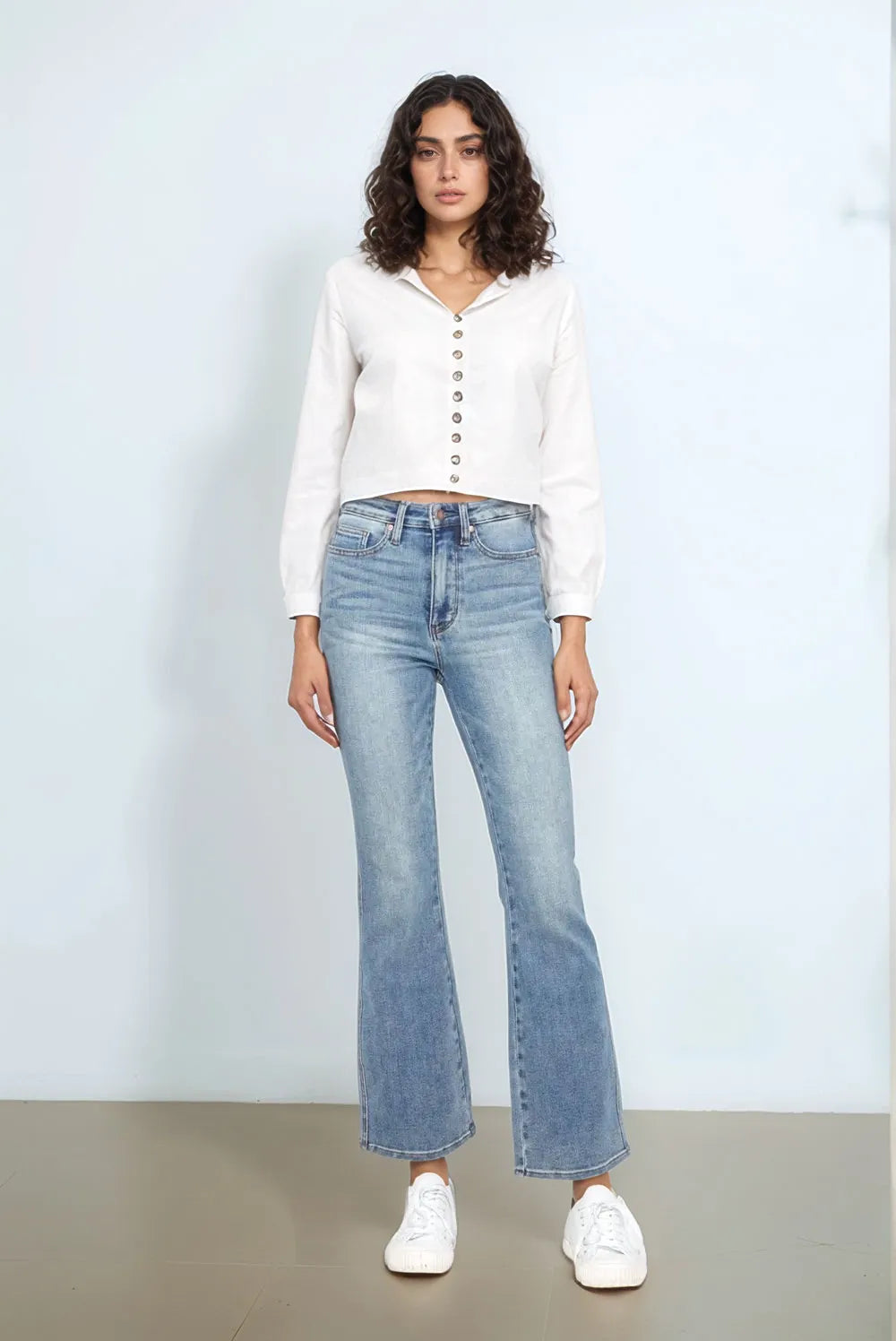Judy Blue Tummy Control Back Embroidered Pocketed Bootcut Jeans
