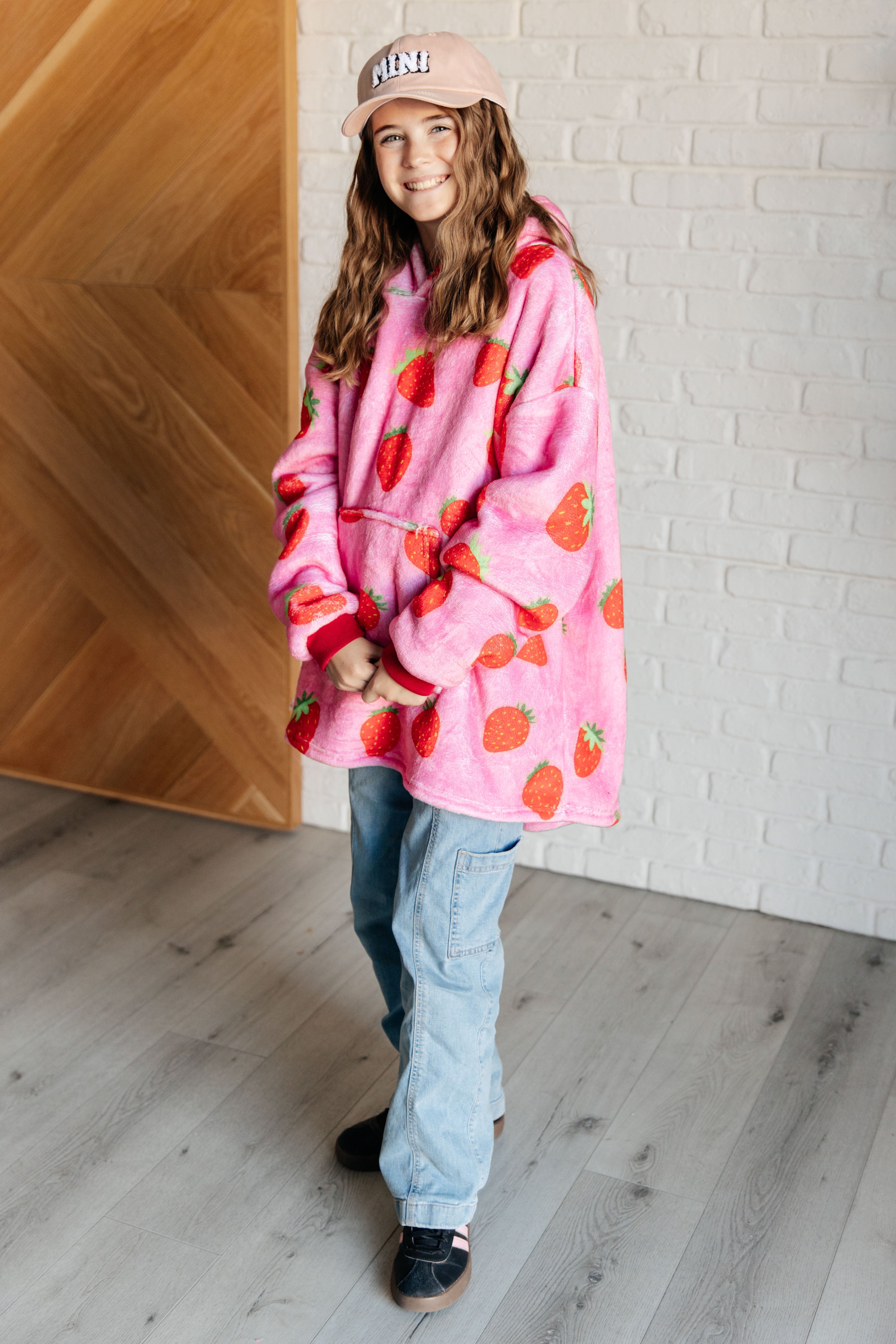 Kids Oversized Hoodie Blanket in Strawberry Sweatshirts & Hoodies