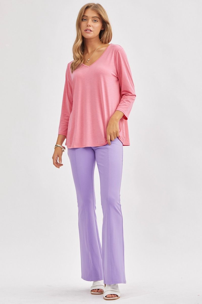 Dear Scarlett Signature Classic V-Neck Top Womens